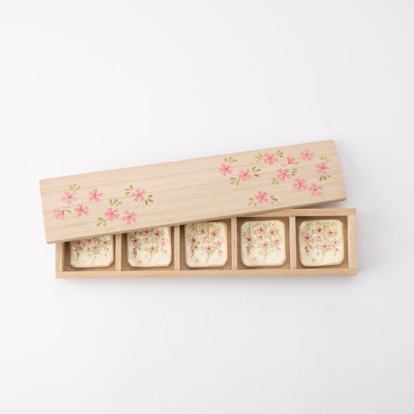 tosen-kiln-sakura-kiyomizu-ware-chopstick-rest-set-musubi-kiln-quality-japanese-tablewares-and-gifts-920582.jpg