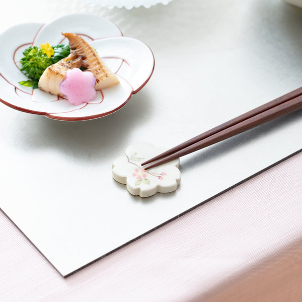 tosen-kiln-sakura-shaped-kiyomizu-ware-chopstick-rest-set-musubi-kiln-quality-japanese-tablewares-and-gifts-159944.jpg