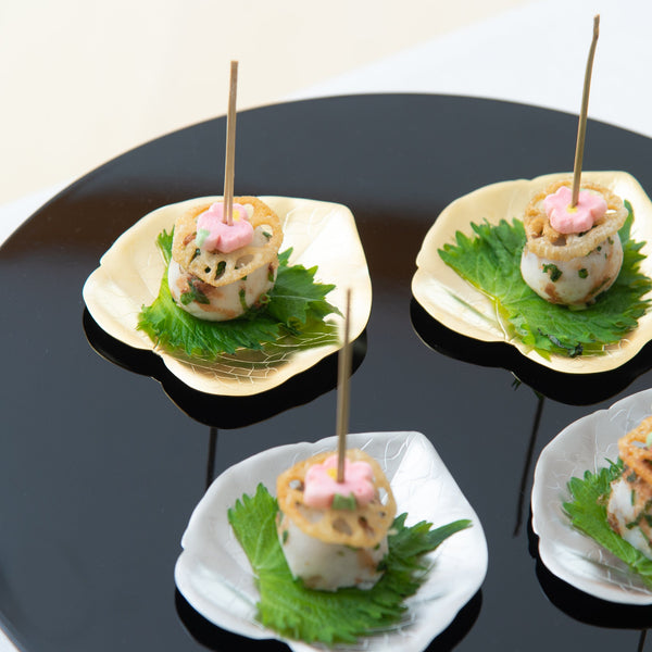 tsubame-hutlery-gold-heart-leaf-sauce-plate-musubi-kiln-quality-japanese-tablewares-and-gifts-252678.jpg