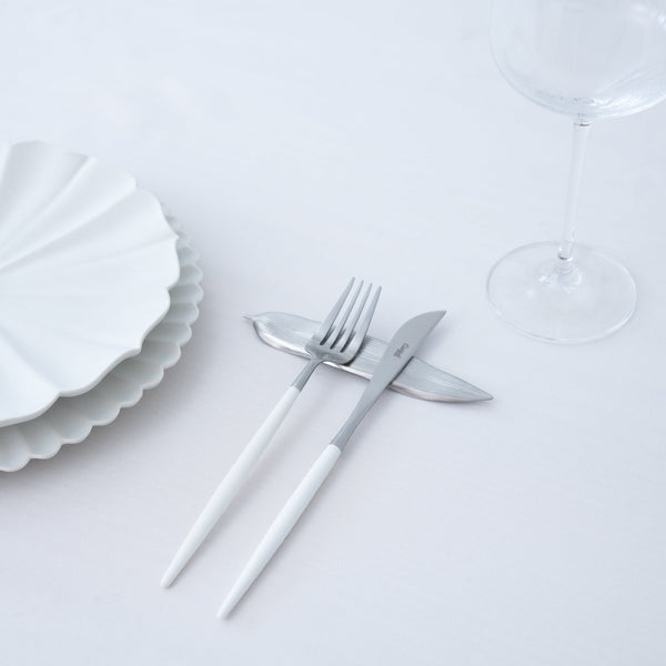 tsubame-hutlery-silver-bamboo-leaf-cutlery-rest-musubi-kiln-quality-japanese-tablewares-and-gifts-548845.jpg