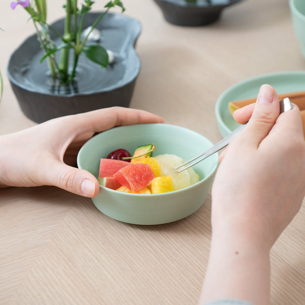 tsubame-urban-matte-finish-fruit-fork-musubi-kiln-quality-japanese-tablewares-and-gifts-885625.jpg