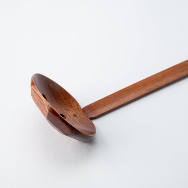 turtle-shell-pattern-yamanaka-lacquerware-slotted-ramen-spoon-musubi-kiln-quality-japanese-tablewares-and-gifts-898365.jpg