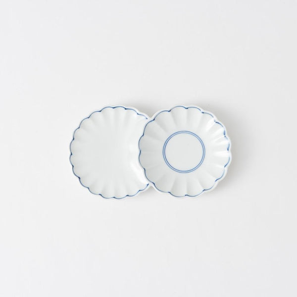 two-chrysanthemums-circle-hasami-sauce-plate-musubi-kiln-quality-japanese-tablewares-and-gifts-494500.jpg