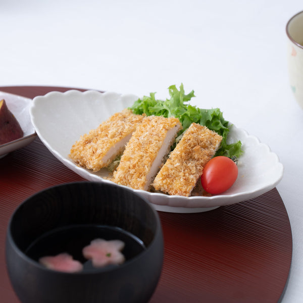 white-chrysanthemum-hasami-oval-plate-musubi-kiln-quality-japanese-tablewares-and-gifts-304889.jpg