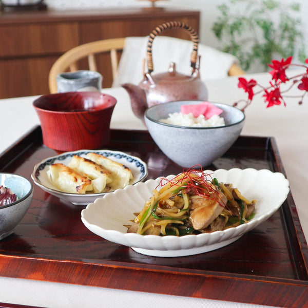 white-chrysanthemum-hasami-oval-plate-musubi-kiln-quality-japanese-tablewares-and-gifts-637802.jpg