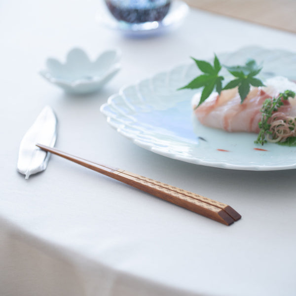 yamachiku-crystal-lacquered-white-bamboo-chopsticks-23cm91in-musubi-kiln-quality-japanese-tablewares-and-gifts-701362.jpg