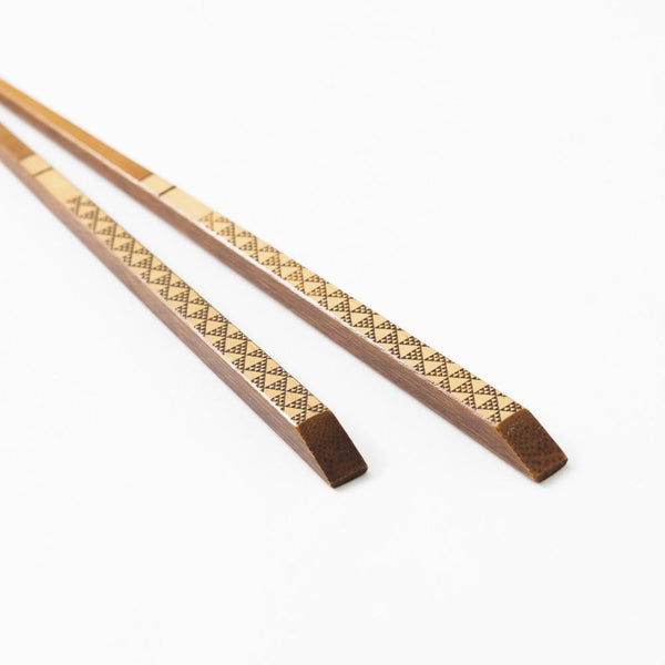 yamachiku-geometric-pattern-lacquered-white-bamboo-chopsticks-21cm83in-musubi-kiln-quality-japanese-tablewares-and-gifts-936981.jpg