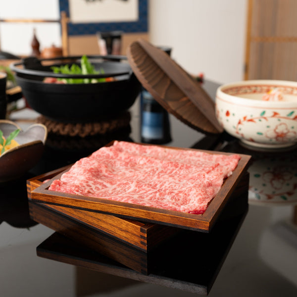 yamanaka-lacquerware-square-low-japanese-soba-tray-musubi-kiln-quality-japanese-tablewares-and-gifts-668800.jpg