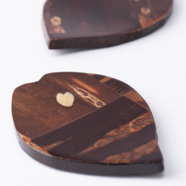 yatsuyanagi-flower-petal-akita-cherry-bark-work-chopstick-rest-set-musubi-kiln-quality-japanese-tablewares-and-gifts-363731.jpg