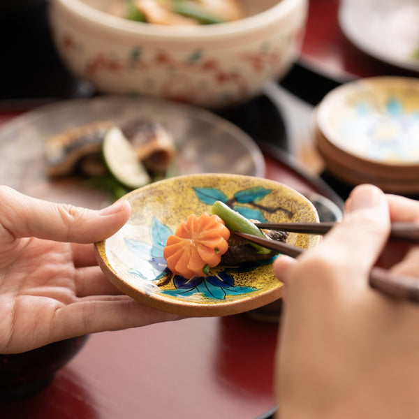 yoshidaya-clematis-kutani-sauce-plate-set-musubi-kiln-quality-japanese-tablewares-and-gifts-468939.jpg