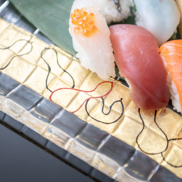 yoshita-kasho-six-gourds-maki-e-glass-rectangle-plate-musubi-kiln-quality-japanese-tablewares-and-gifts-479271.jpg